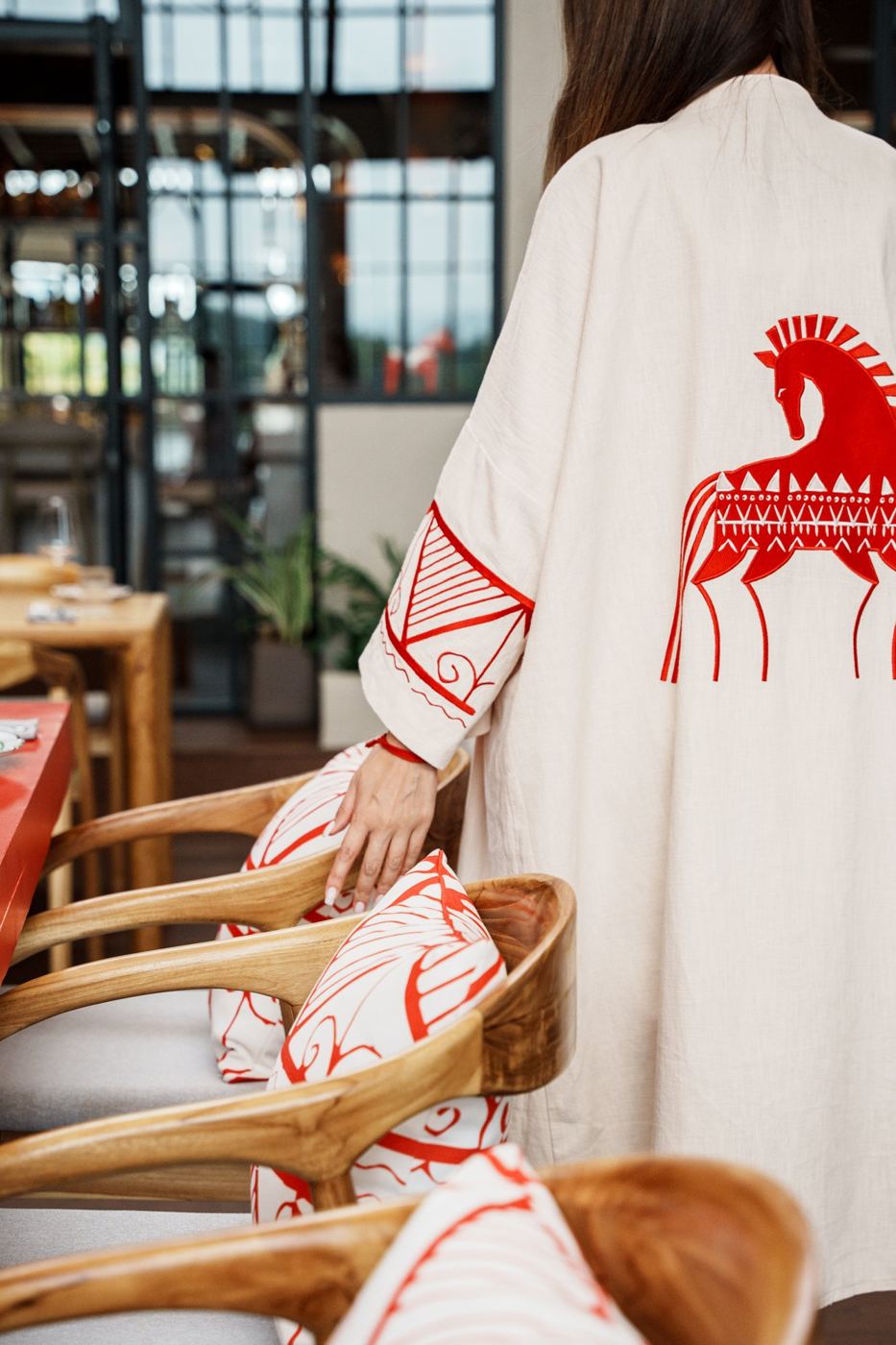 The ETNA robe with the red horse embroidery in the main hall