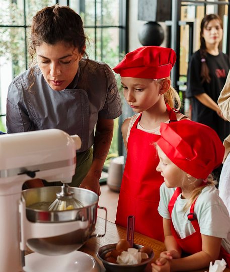 Kids cooking class