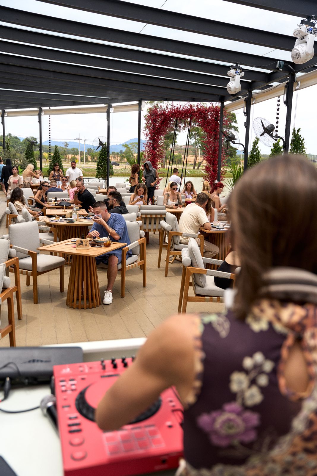 Full terrace at noon