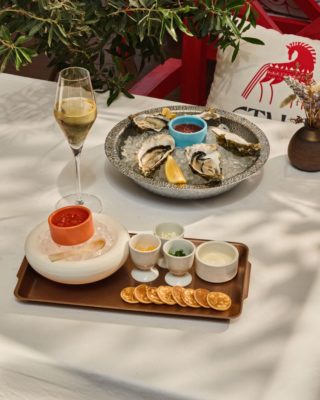 Sparkling wine, oysters and caviar on the ETNA table